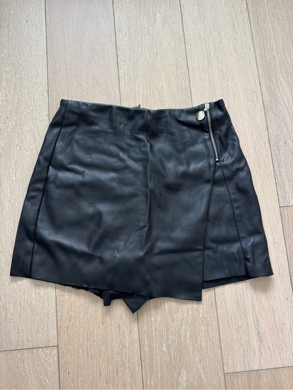 Zara Black Faux Leather Skort with Silver Zip Detail